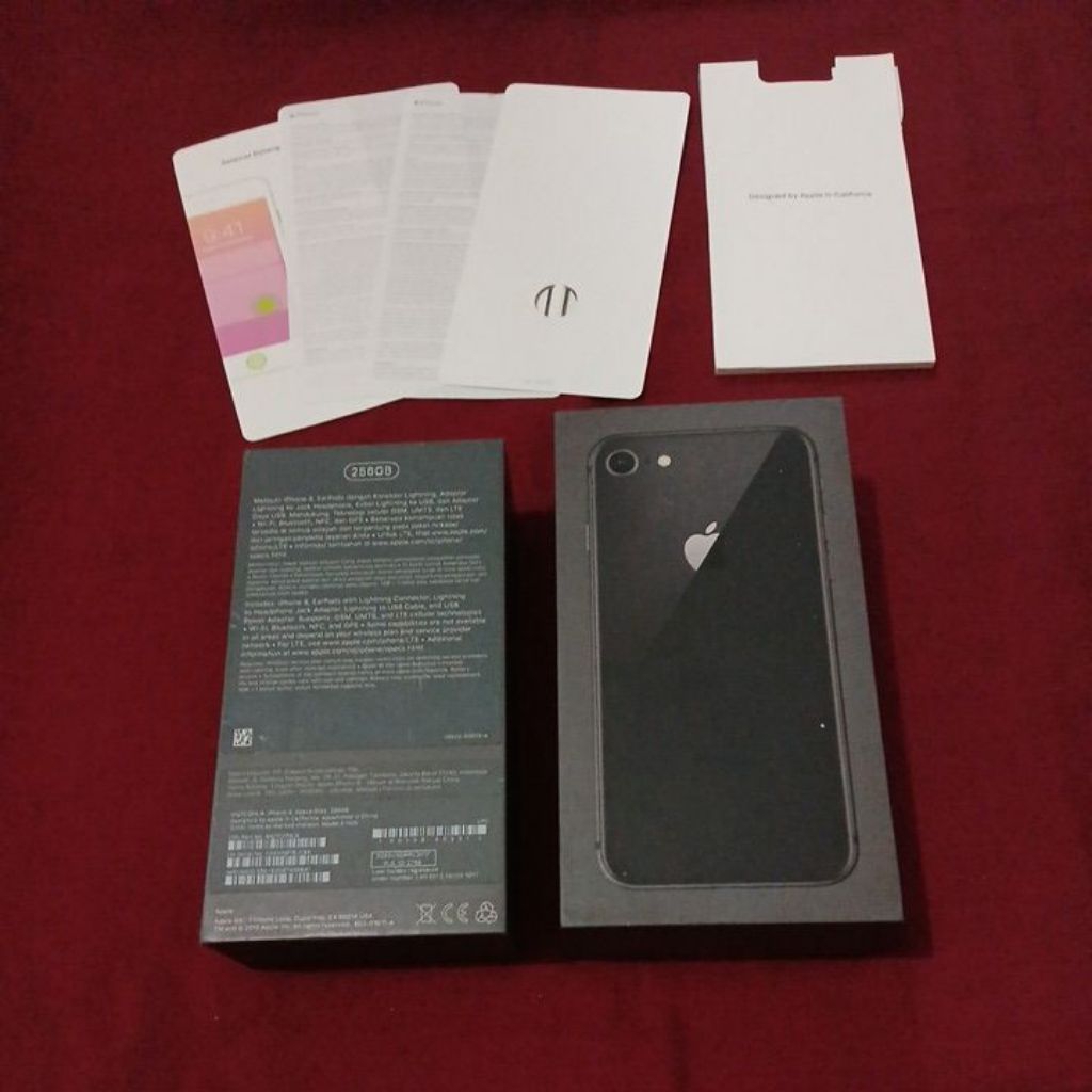 dus box IPhone 8 space gray original copotan ibox lengkap manual book