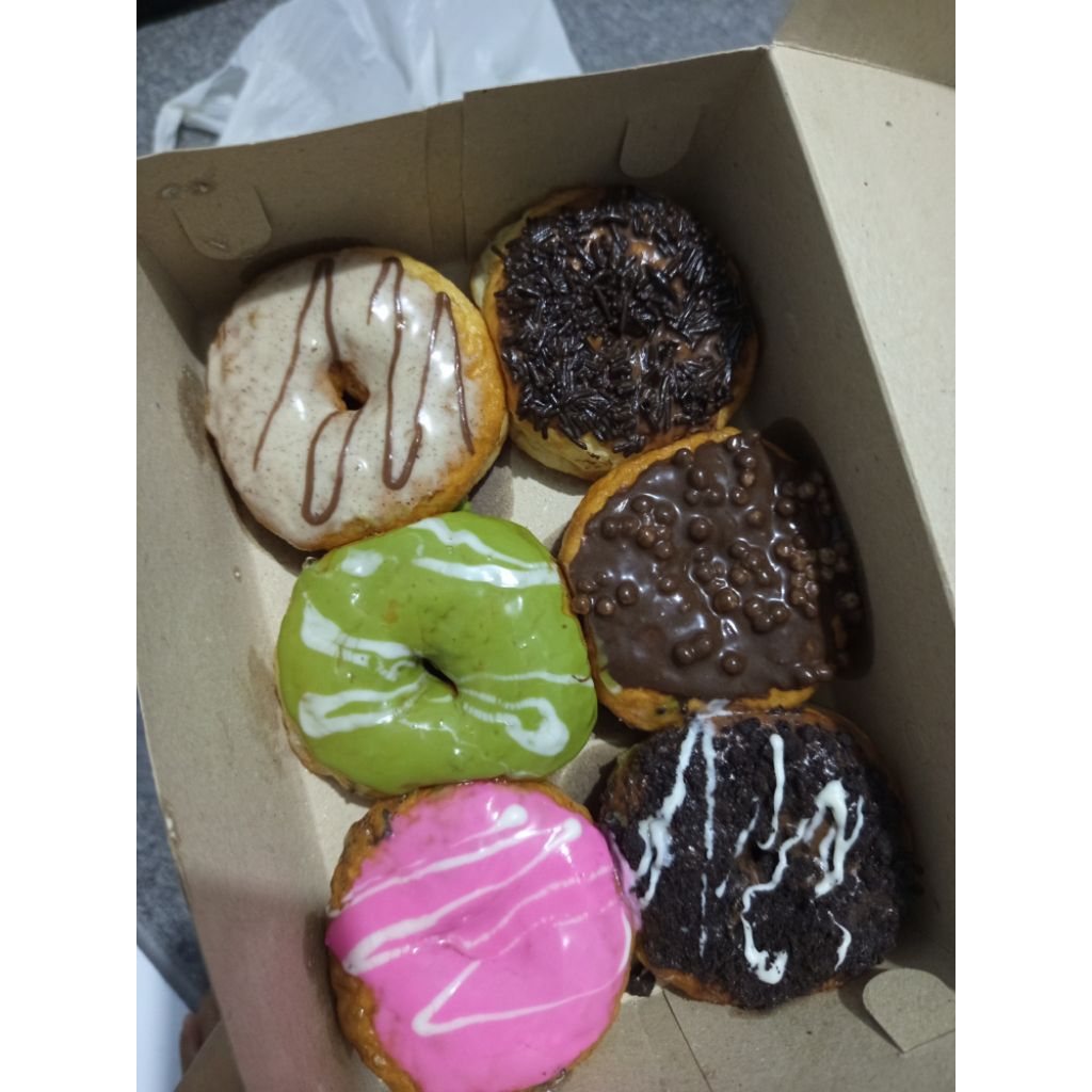Donat glaze rasa manis