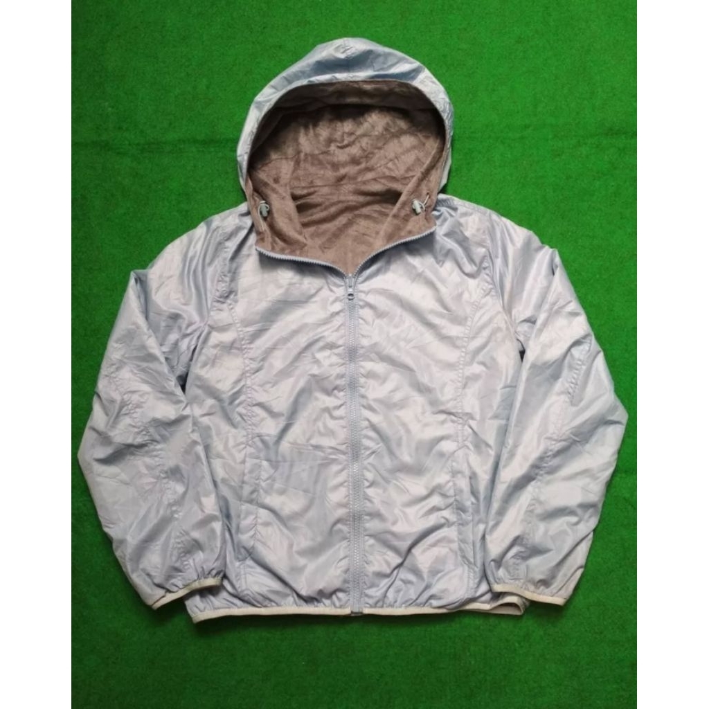 Jaket Uniqlo sherpa reversible
