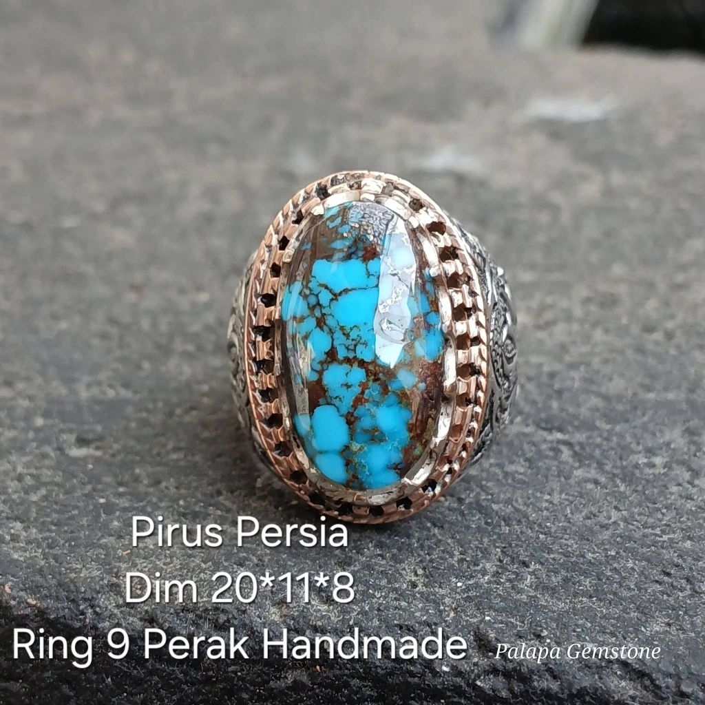 Batu pirus persia biru kantoran