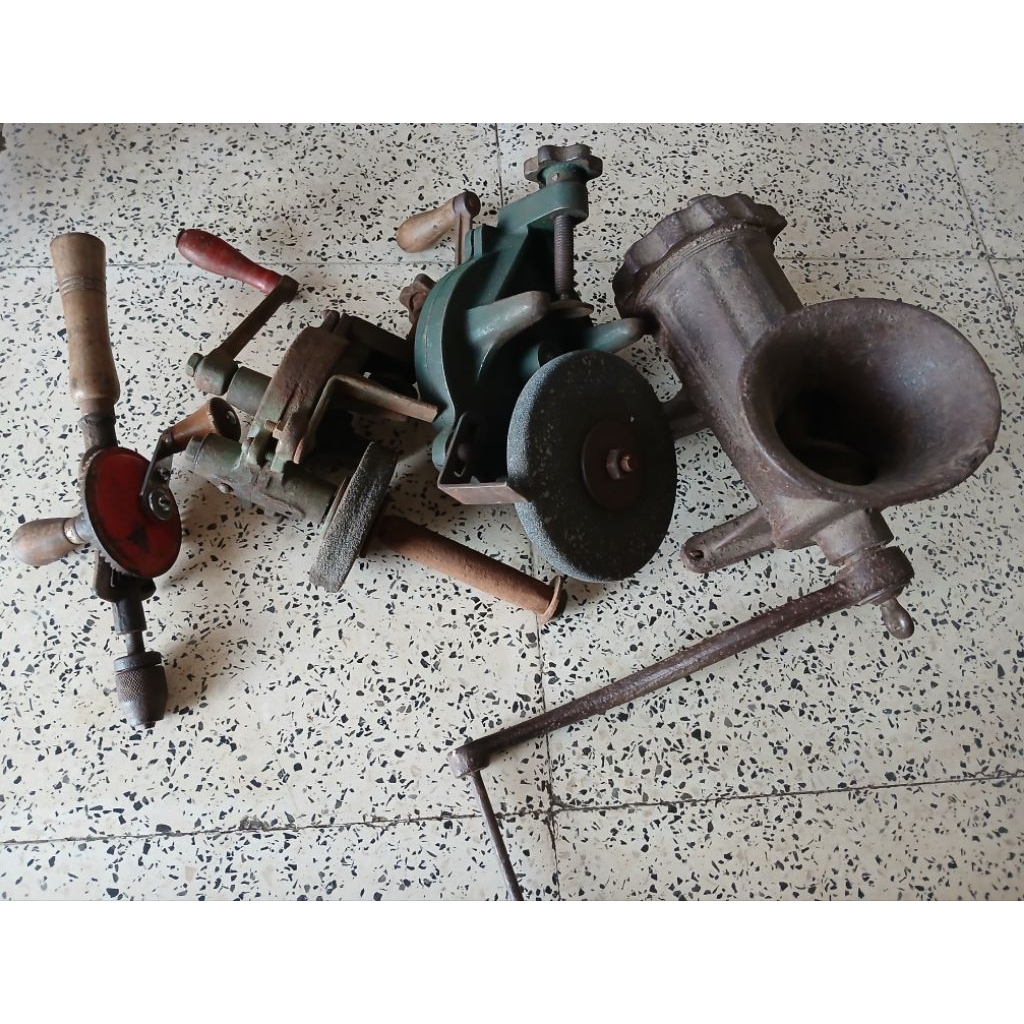 GERINDA/BOR/GILINGAN MANUAL JADUL