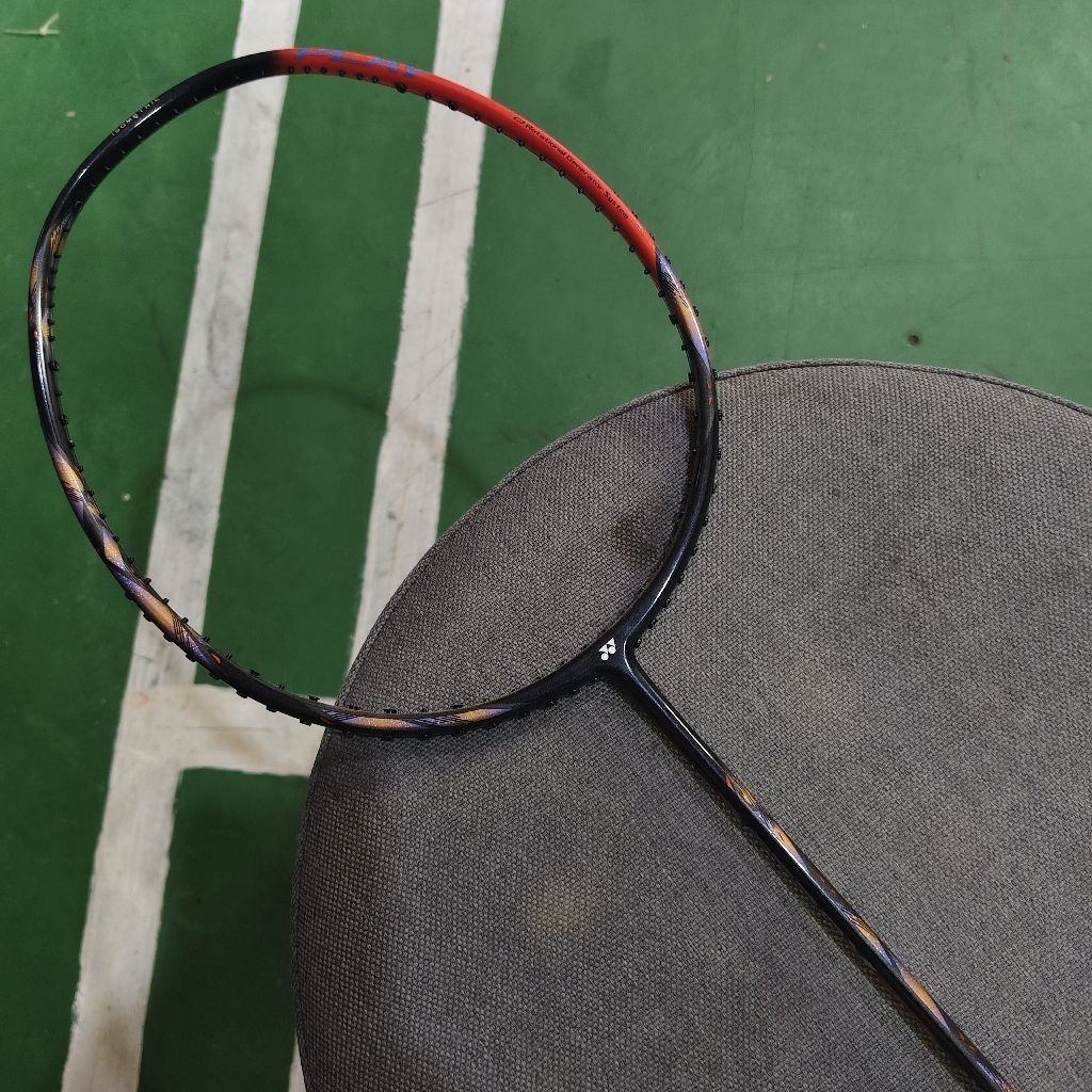 Raket YONEX ASTROX 77Play Original 4UG5 28Lbs