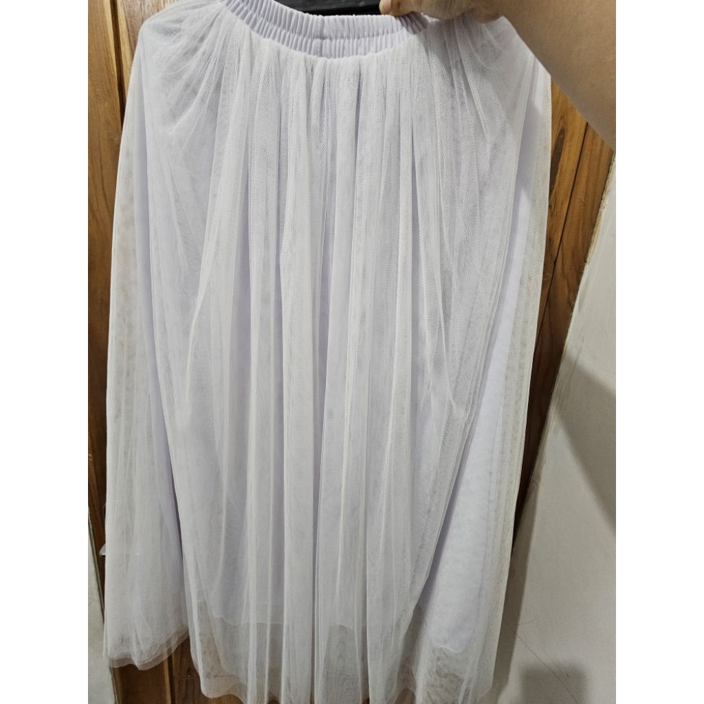 rok tutu putih preloved