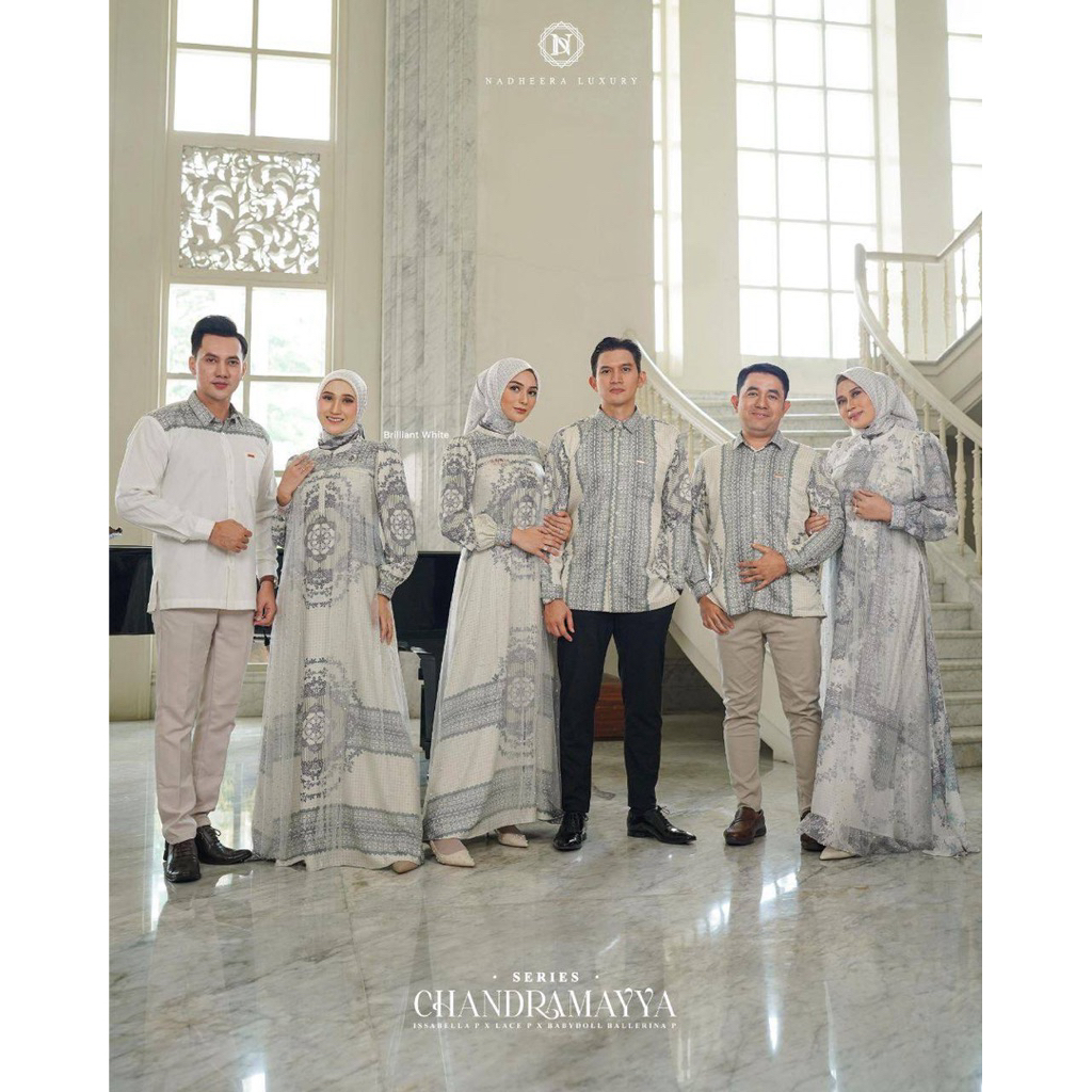 FAMSET NADHEERA CHANDRAMAYYA FAMSET BRILLIANT WHITE