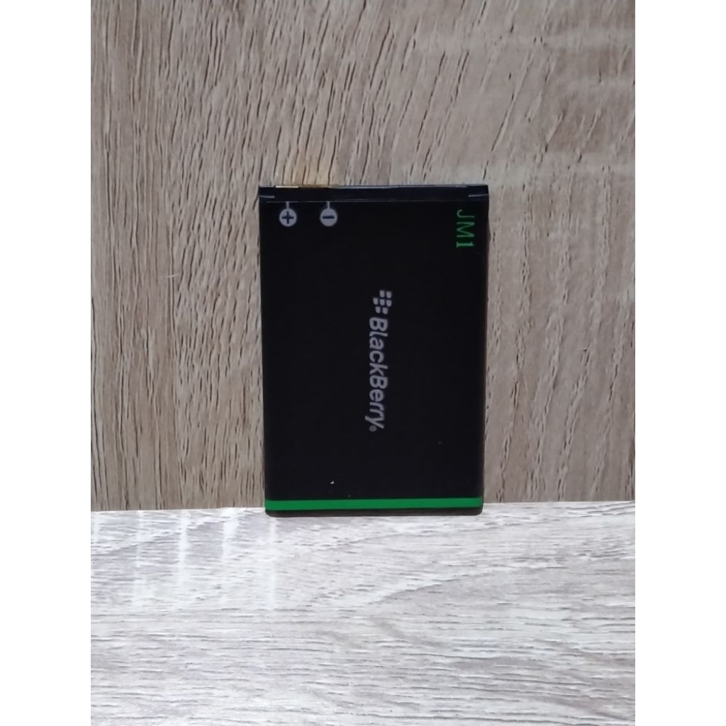Baterai Batre Blackberry BB JM1 JM-1 9900 9930 9790 Battery Hp