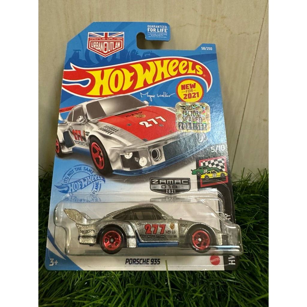 Hot Wheels PORSCHE 935 (Zamac 2021) FACTORY SEALED 2021 SET