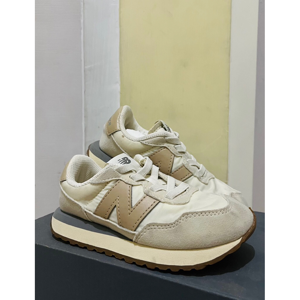 New Balance Kids Type 237