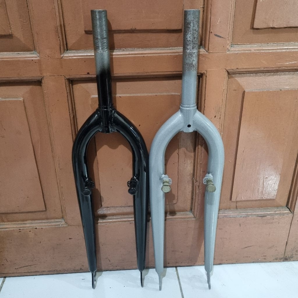 fork mtb federal 26 standar 25.4 drat hitam besi polos original universal