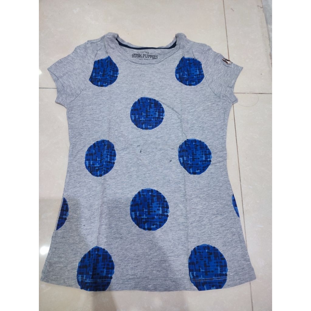 (preloved) baju kaos hush puppies warna abu