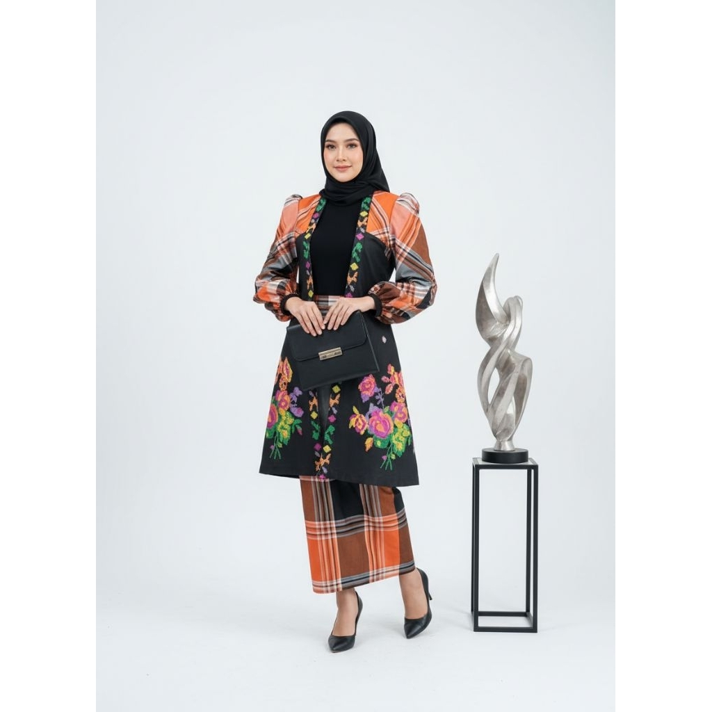 outer wastra tenun lagosi set rok sarung