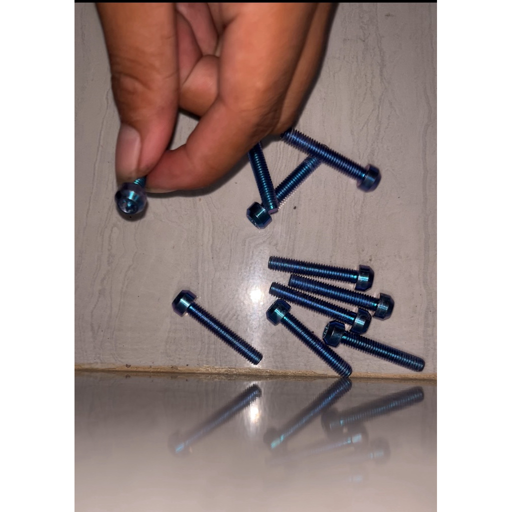 baut titanium cvt aerox