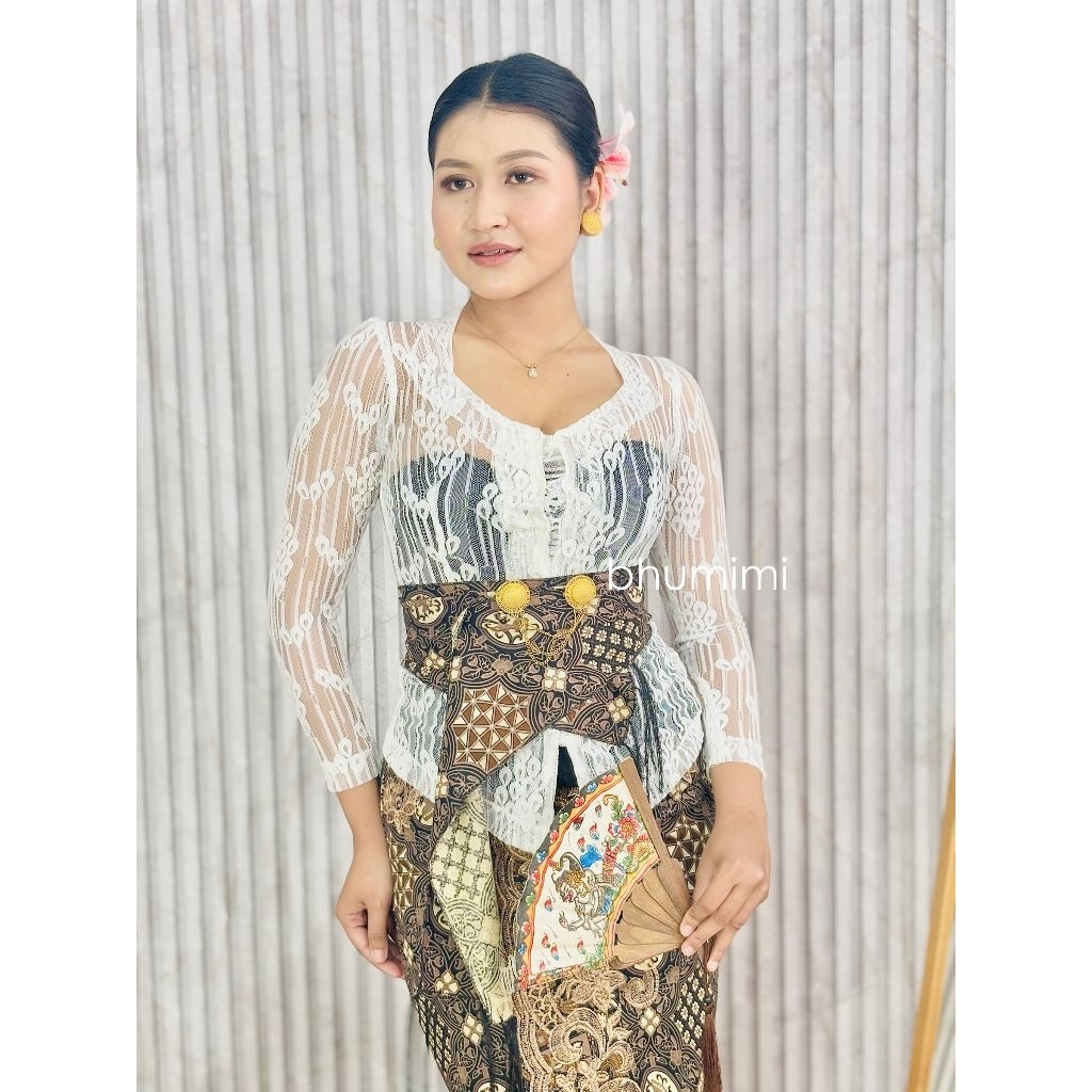 KEBAYA ZARA PUTIH LENGAN PANJANG/ KEBAYA BROKAT/ KEBAYA BALI/ KEBAYA JADI MODERN/ KEBAYA MURAH