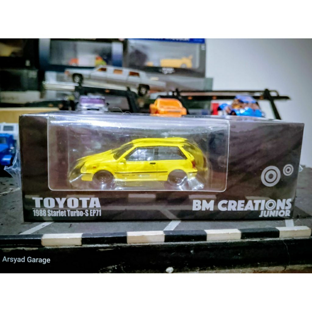 Diecast BM Creation BMC Toyota 1998 Starlet Turbo S ep71 Yellow Segel