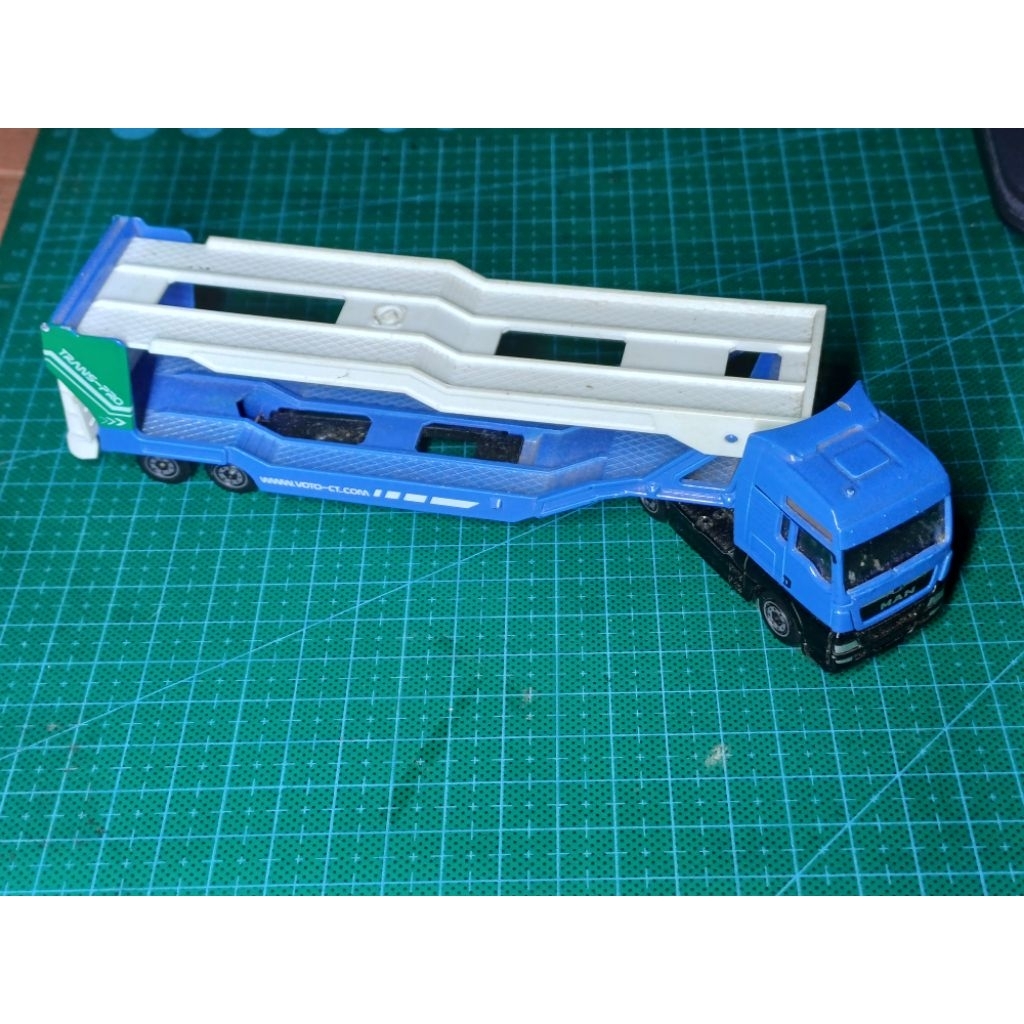 (Loose Semi Junk) Majorette Transporter Man TGX XXL Car carrier trailer Car Transporter Biru Putih T