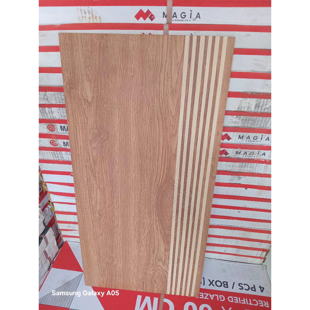 KERAMIK LANTAI TANGGA ANTI SLIP 30X60 RUBY WOOD MBR