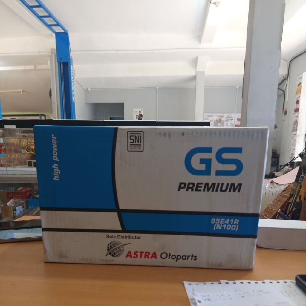 AKI MOBIL GS PREMIUM N100 (95E41R)