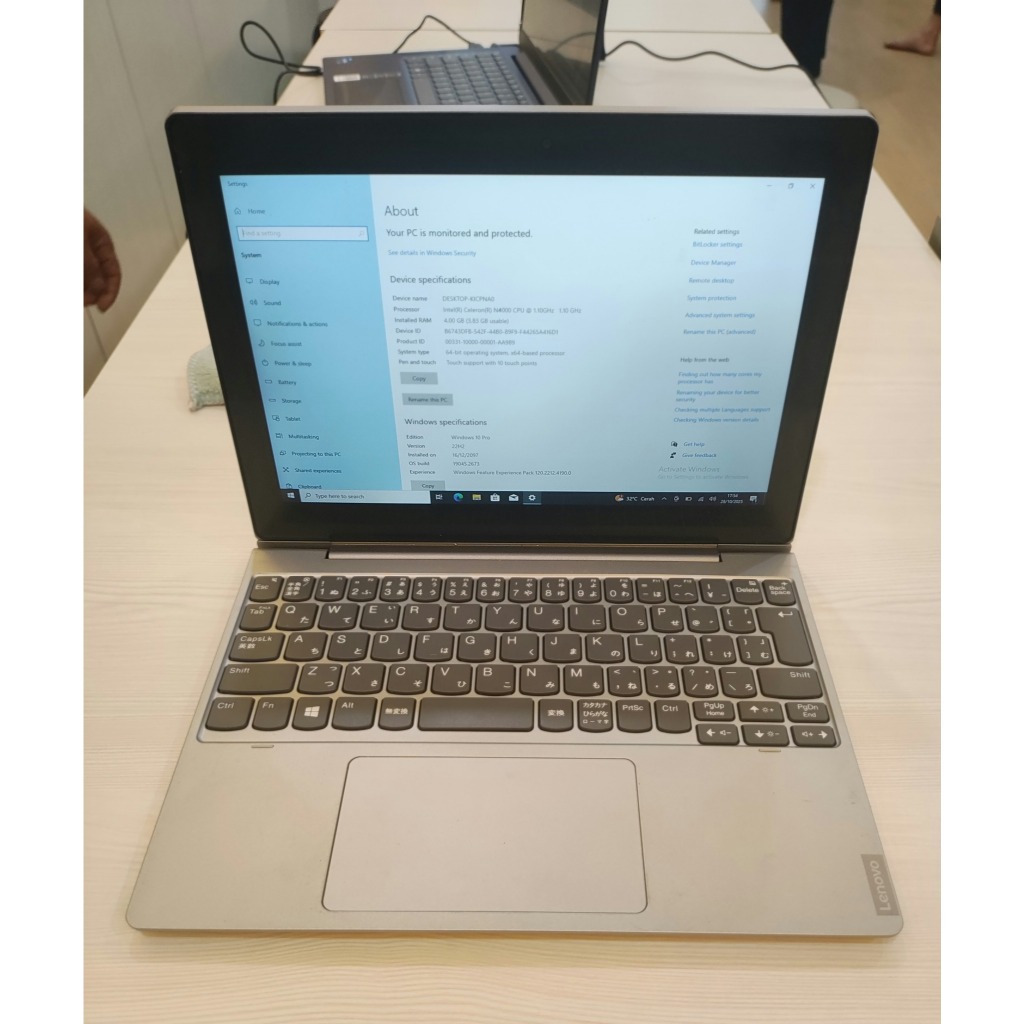 PROMO LAPTOP LENOVO TABLET LENOVO CELERON RAM 4GB SSD 64GB + MICRO SD MANTAP STOK GK BANYAK HARGA 1 