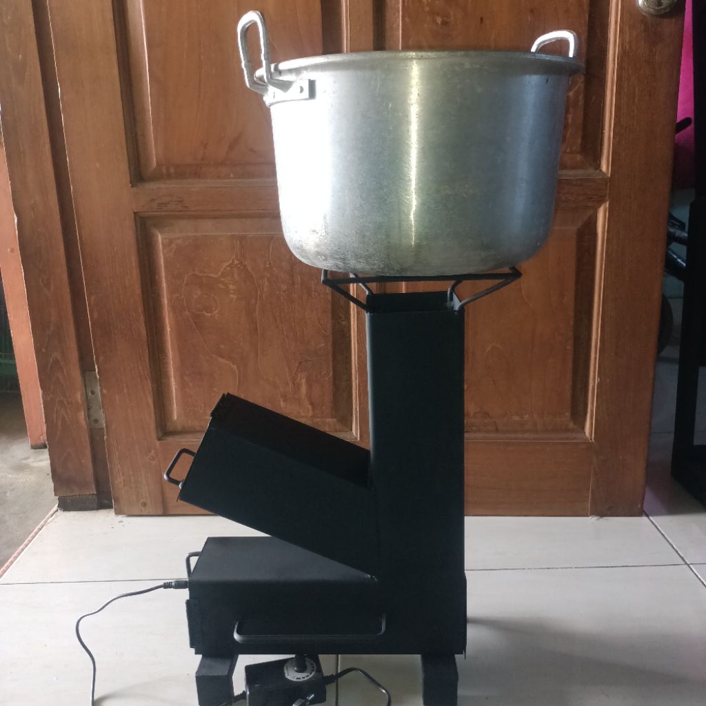 Rocket Stove/ Kompor Kayu