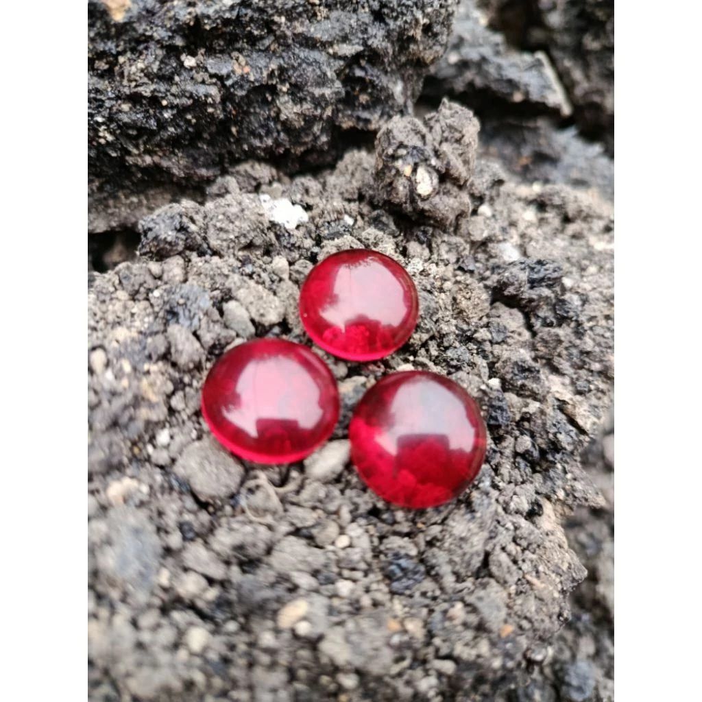 batu akik lepasan delima merah siem dimensi 16 x 16 mm bulat obsidian glass super