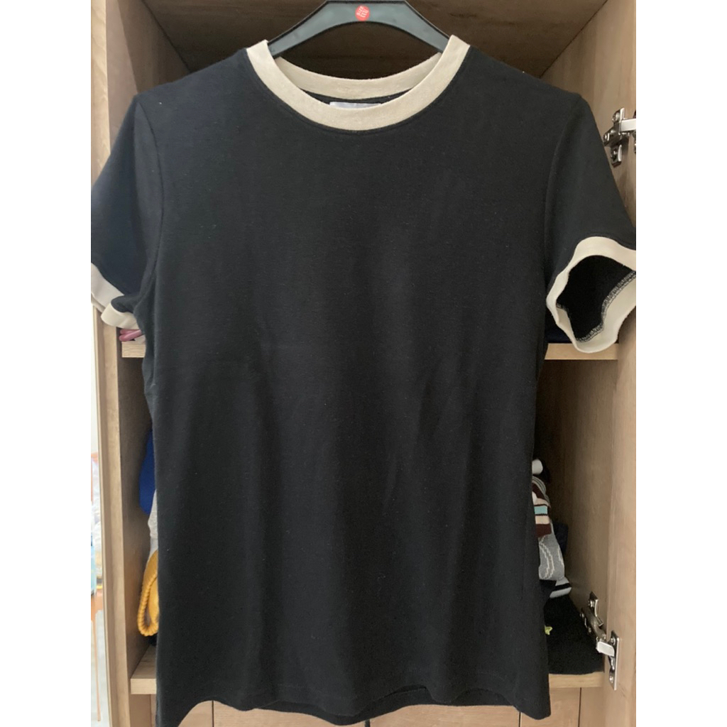 duma official tshirt black (preloved)