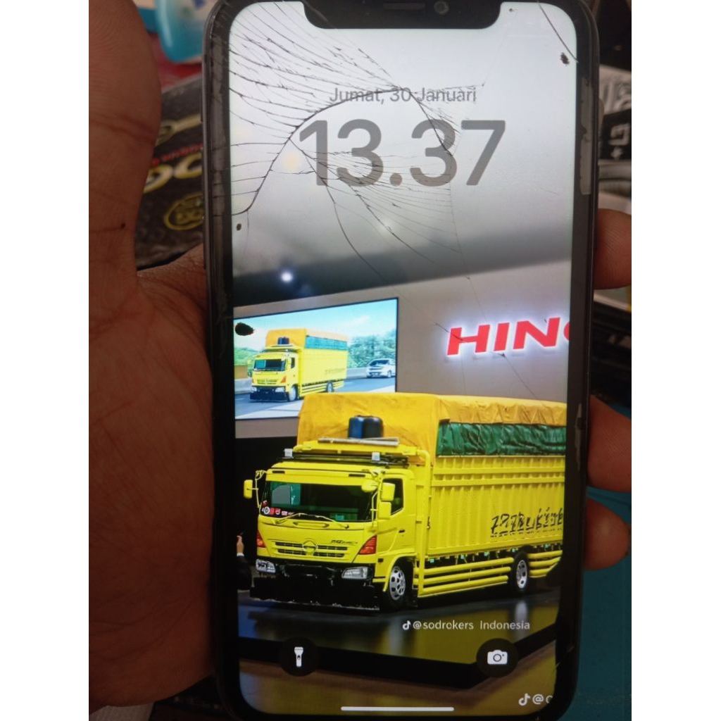 LCD IPHONE 11 MINUS RETAK SENTUHAN AMAN