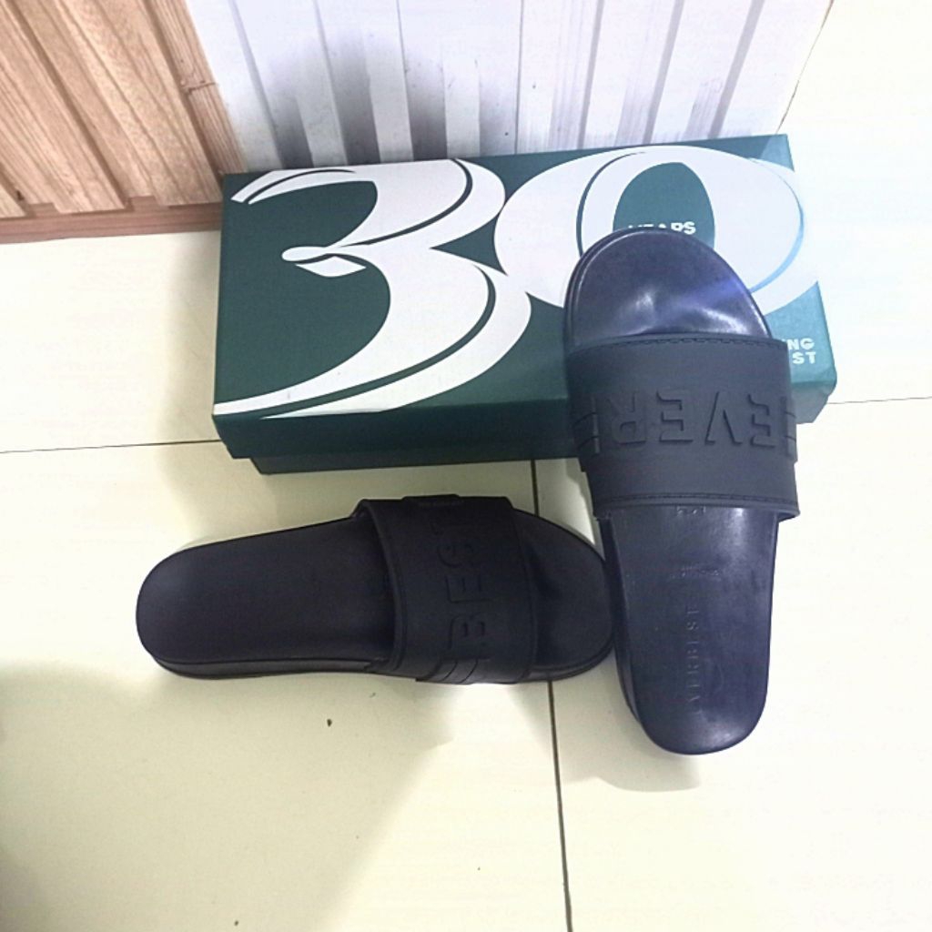 Sandal pria Everbest Sandal slip on Everbest mirror premium Free box