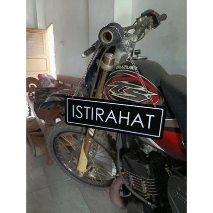 sign akrilik / ISTIRAHAT