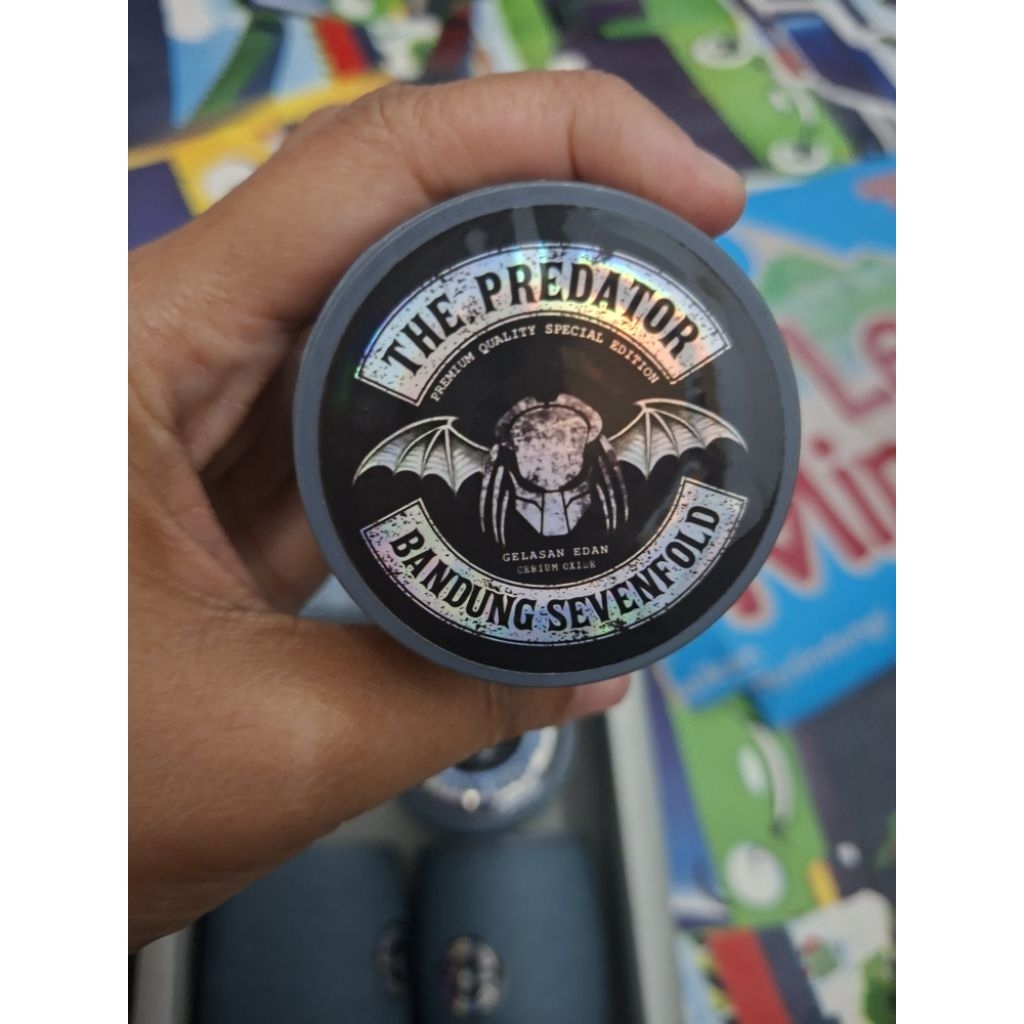 Gelasan Predator ChuawBelami Molor