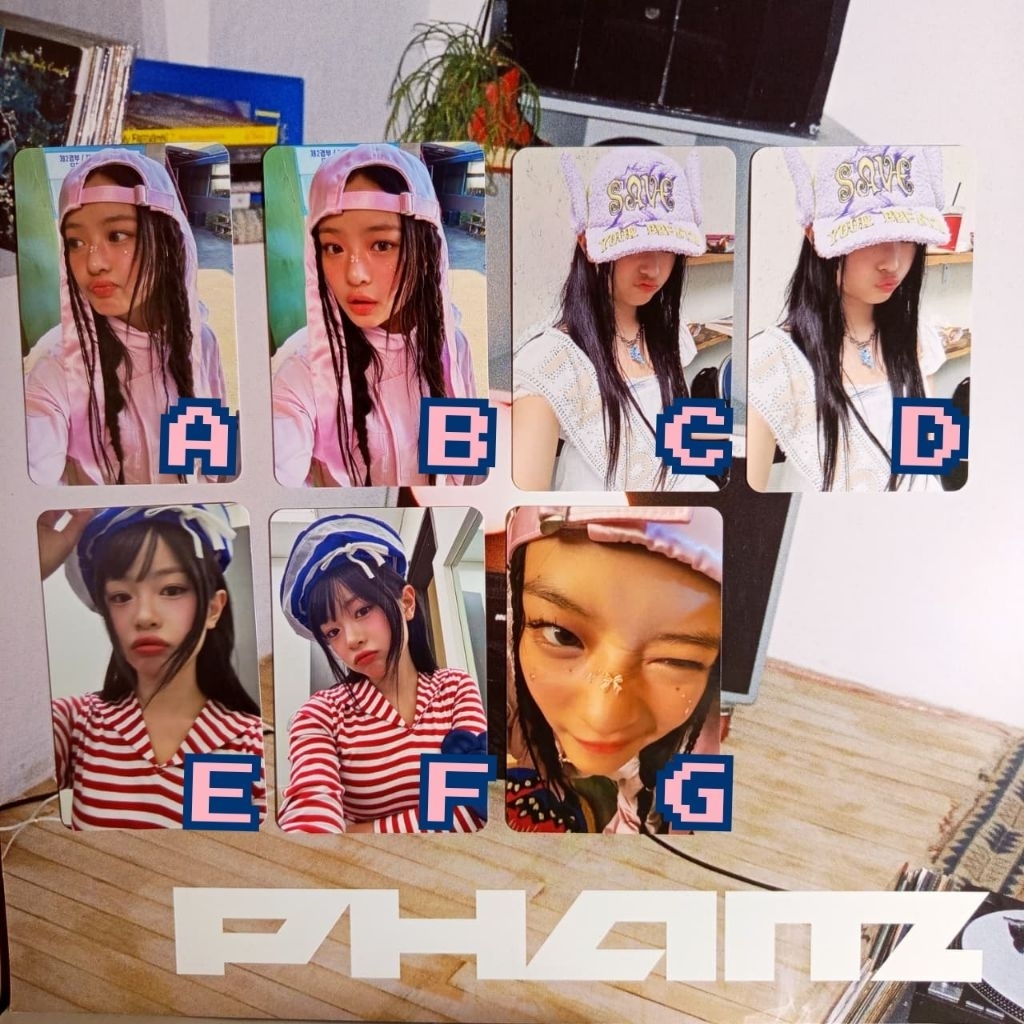 Photocard Official Hanni Season greetings 2025 NewJeans Njz MHDHH, Hanni zoom, Hanni wink, Hanni kac