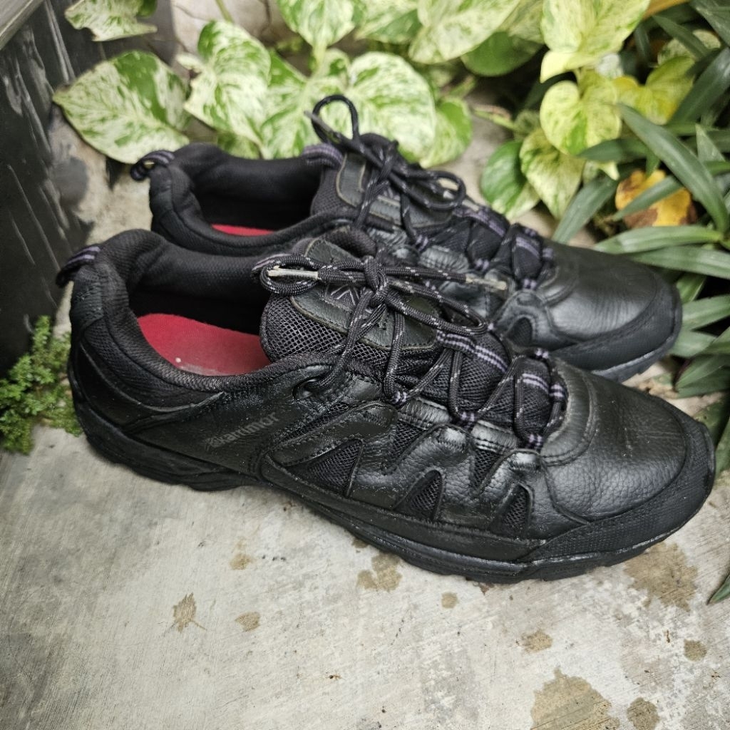 sepatu hiking second karimor size 45(29cm)