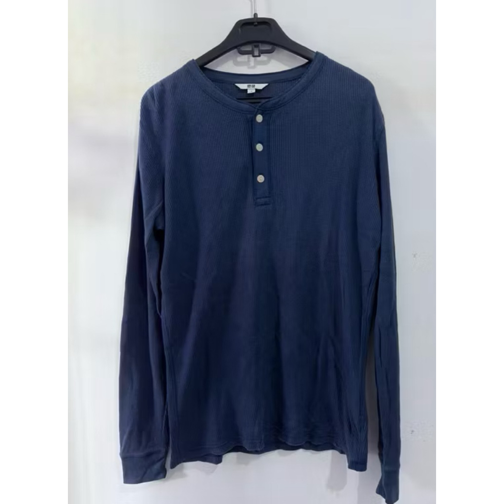 UNIQLO WAFFLE HENLEY NAVY M