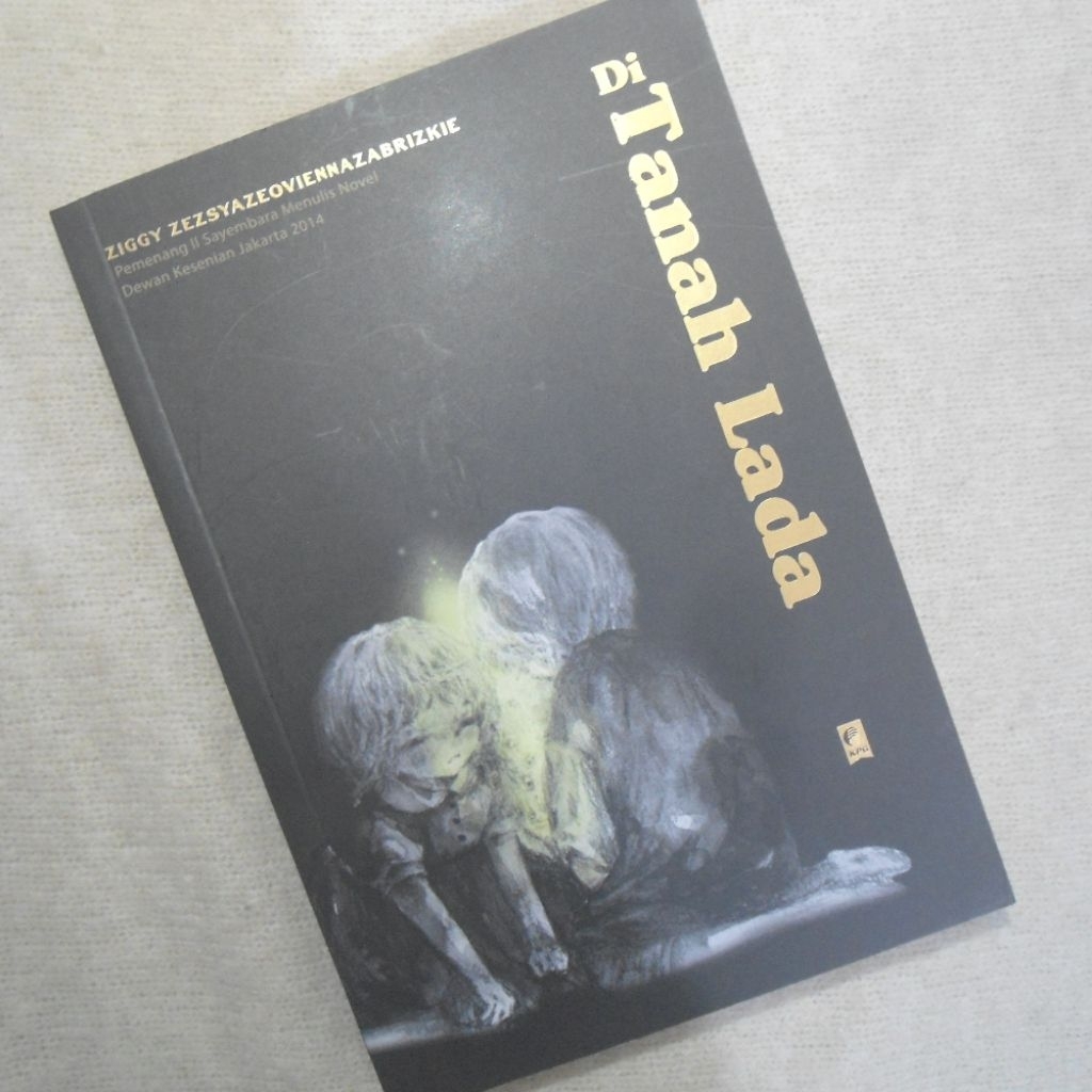 Di Tanah Lada - Ziggy Zezsyazeoviennazabriezka (Preloved)