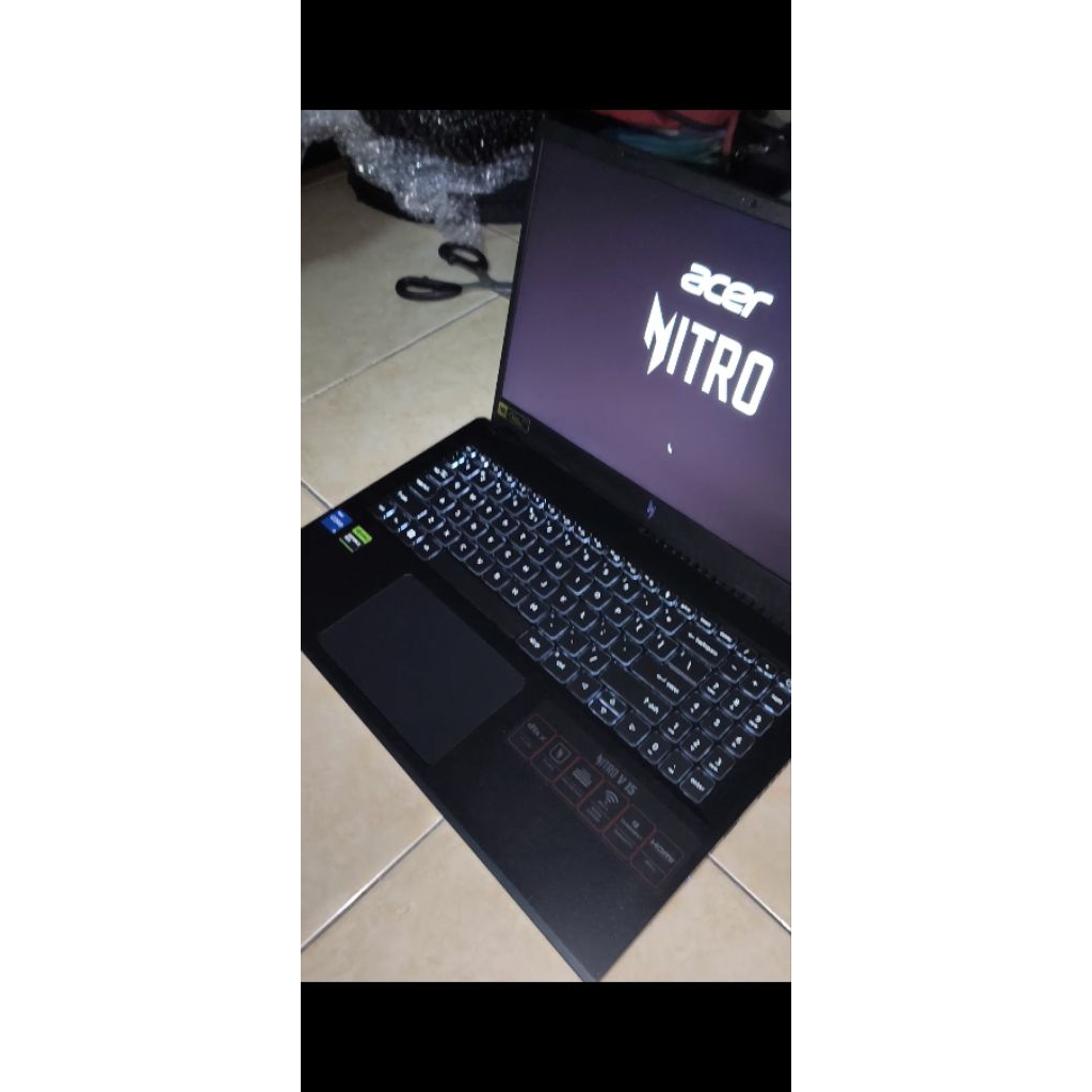 Laptop Acer Nitro V15