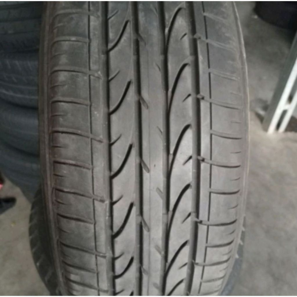 Ban mobil Uk 215/60 Ring 17 Ban mobil berkualitas copotan Tubeless ring 17