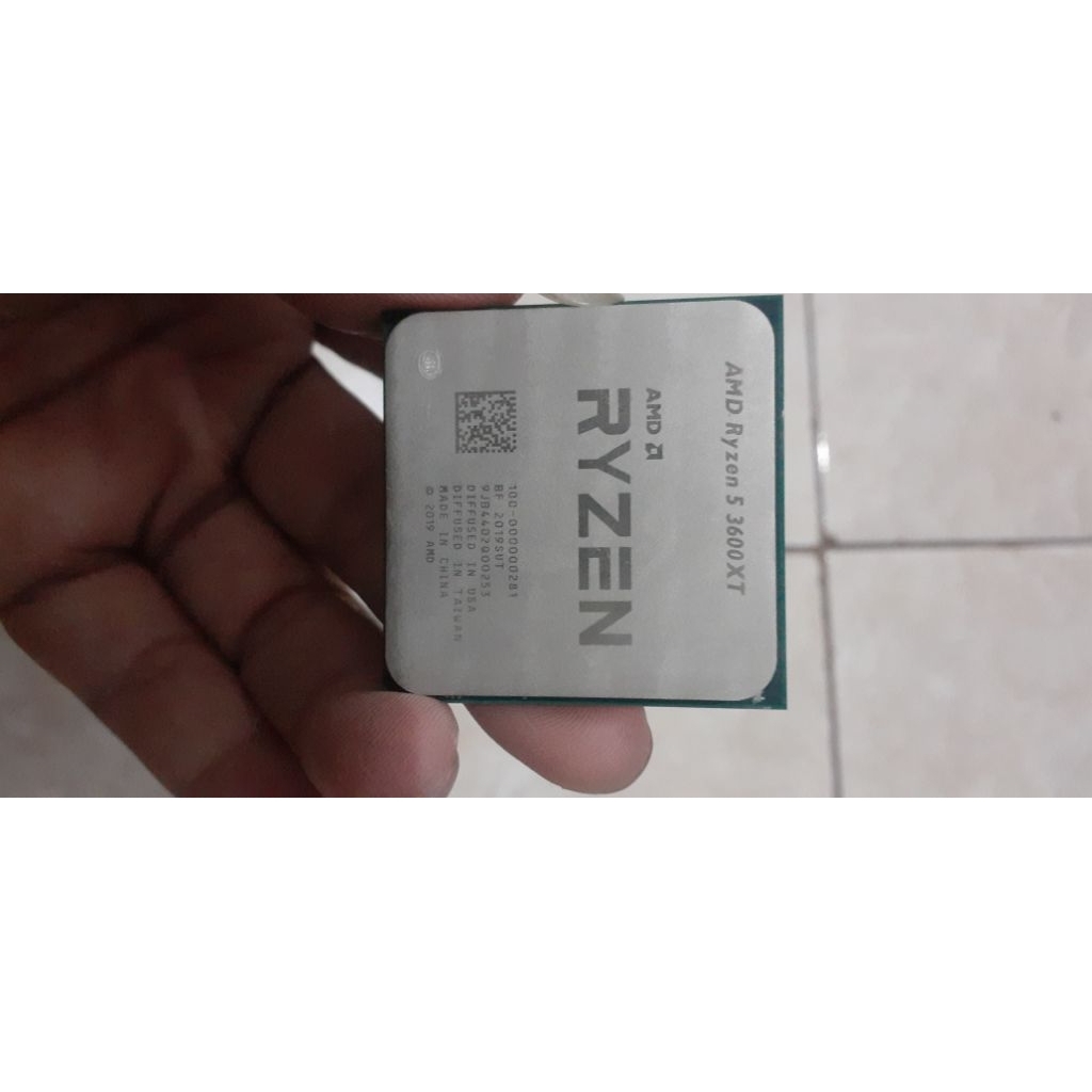 JUAL || PROCESSOR AMD RYZEN 5 3600XT || TRAY || MULUS || NORMAL || NO MINUS