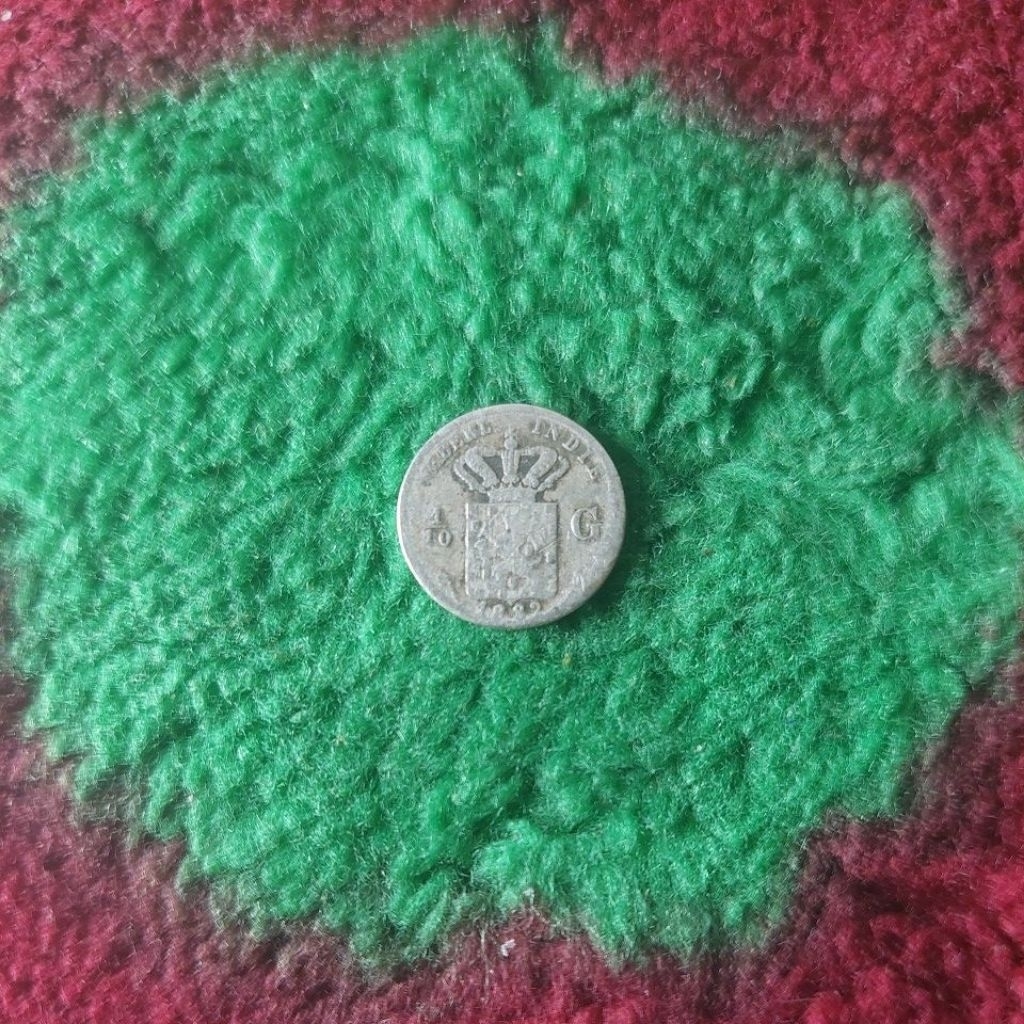 koin perak belanda tahun 1882.