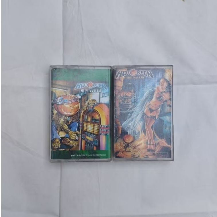 Kaset Pita band Helloween better than raw metal jukebox