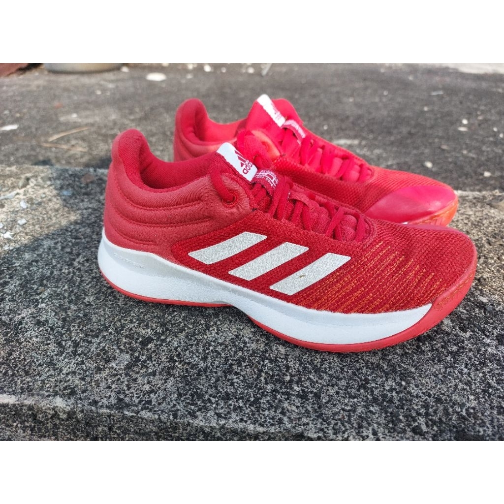 sepatu voli basket second