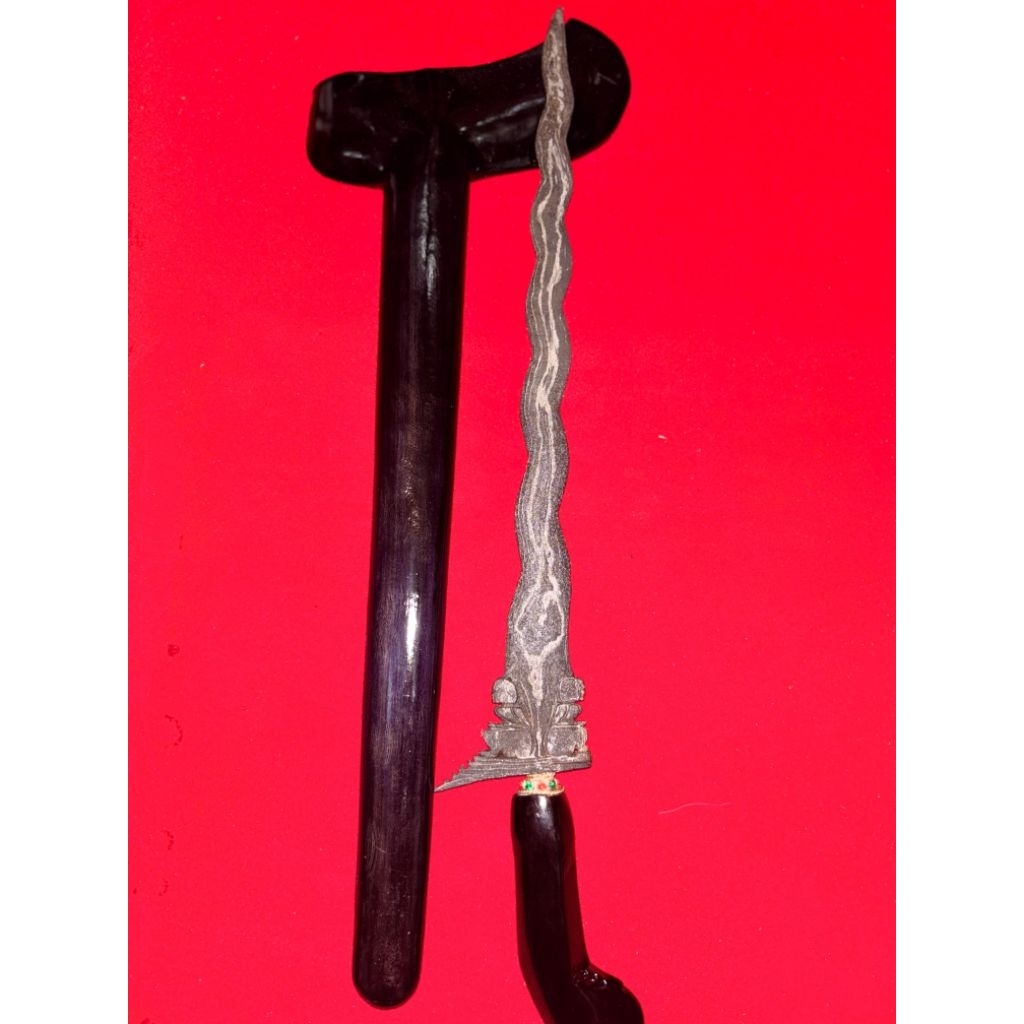 Keris Dhapur Omyang Jimbe Luk Tosan Aji Koleksi