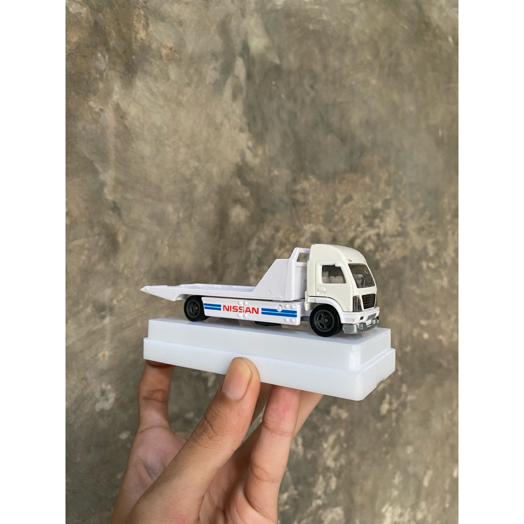 Towing aerolift / Towing jada toys loose