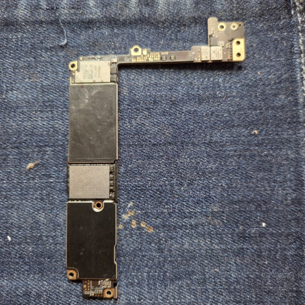 bahan mesin iphone 7 plus 128Gb ex ibox matot + finger print