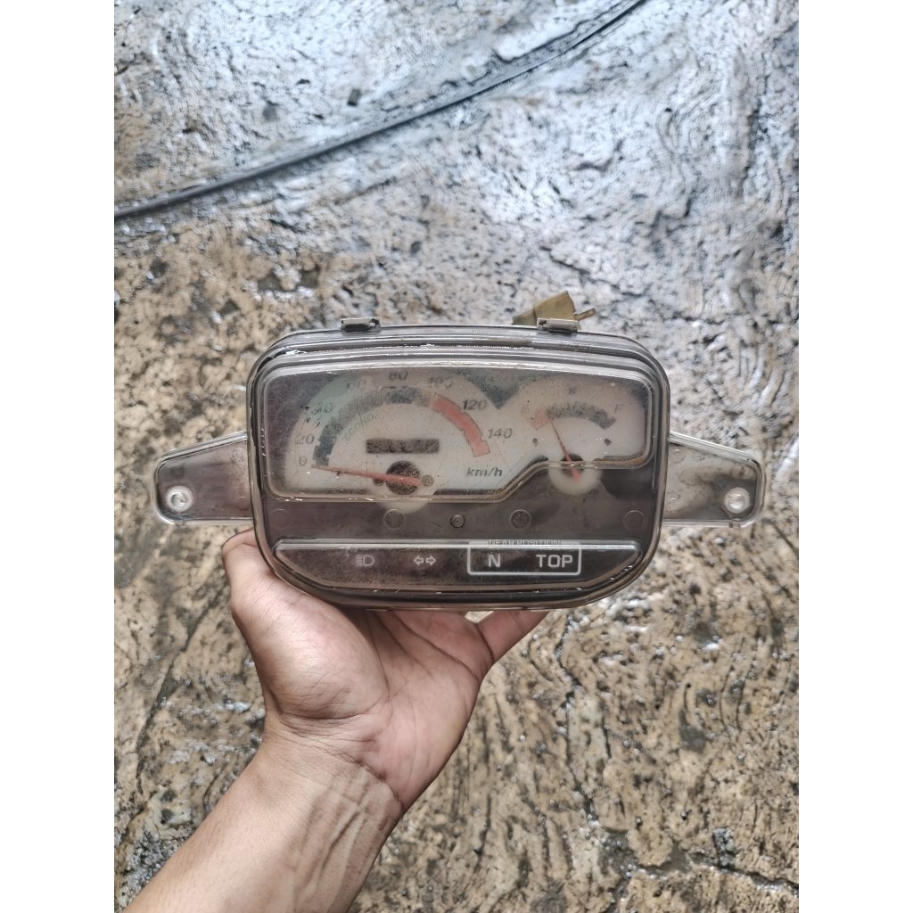 Speedometer VEGA R LAMA original copotan