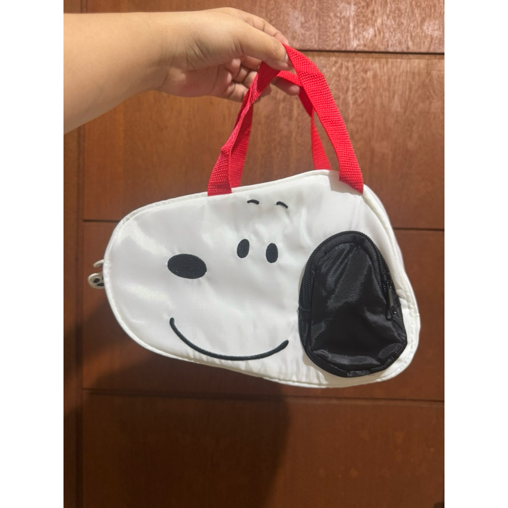NEW PRODUCT  Hand Bag Karakter Snoopy Original size 25x10x17cm / Tas Tenteng Karakter Snoopy Origina