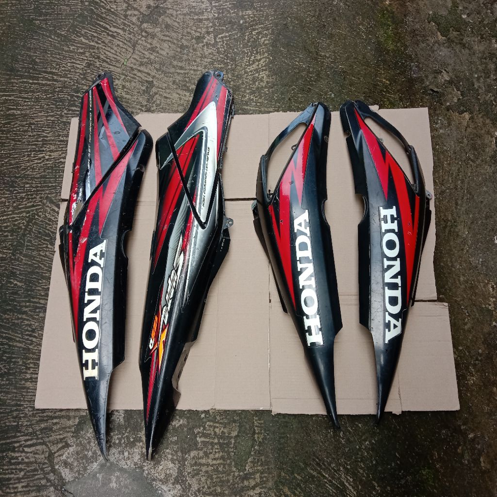 Cover Body Bodi Samping Belakang Honda Supra X 125 Batman Supra X 125 Lama Original TERMURAH