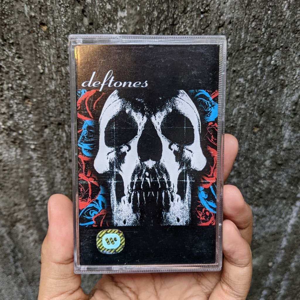 Kaset Deftones Self Titled