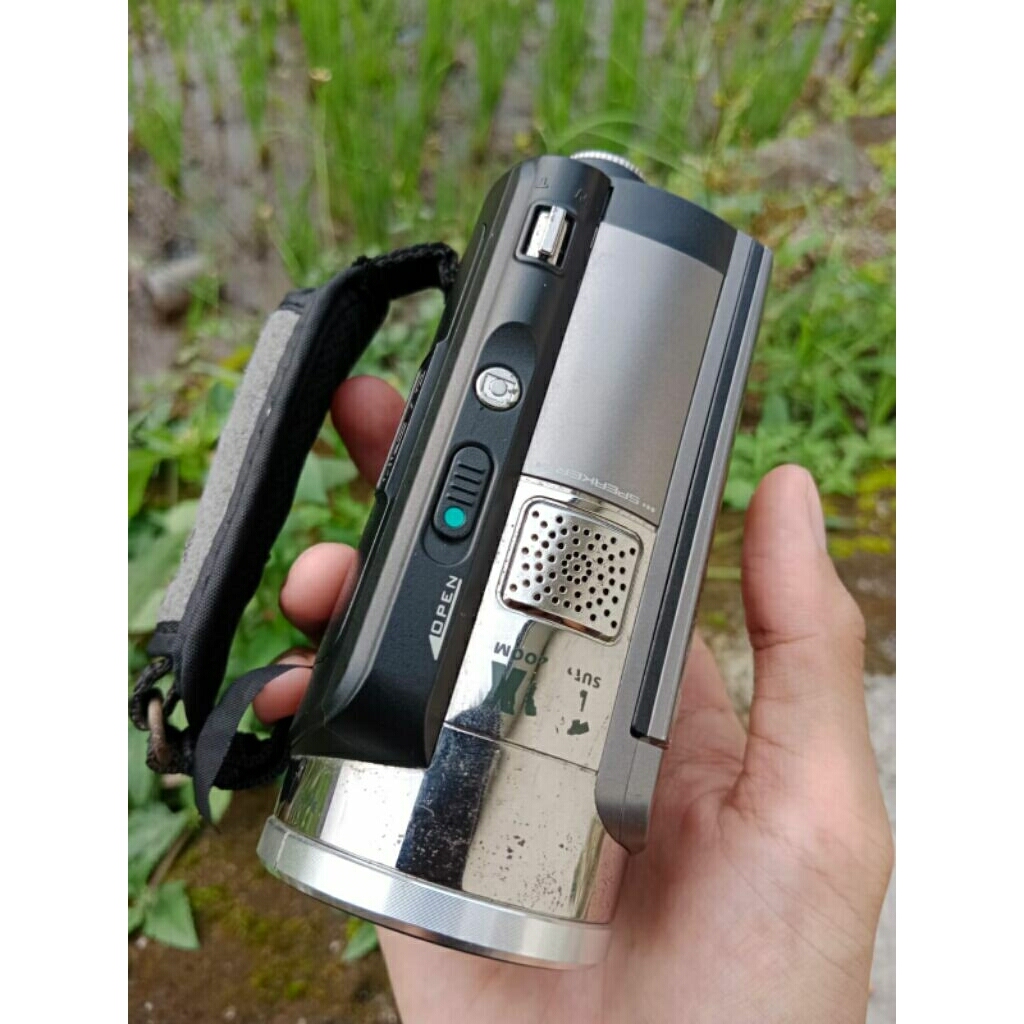 1 KAMERA NYALA 4 GAMBLING