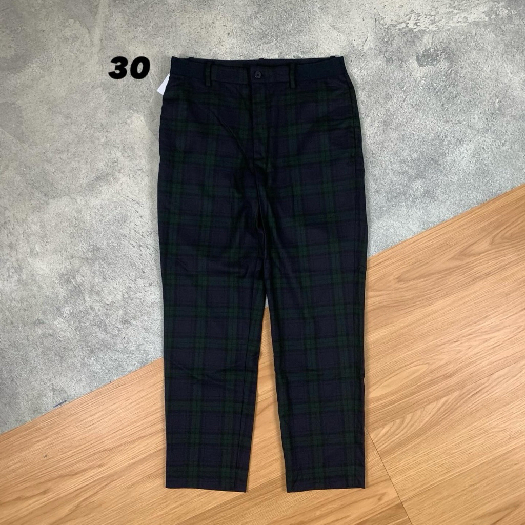 Uniqlo tartan Office pants Jan 119