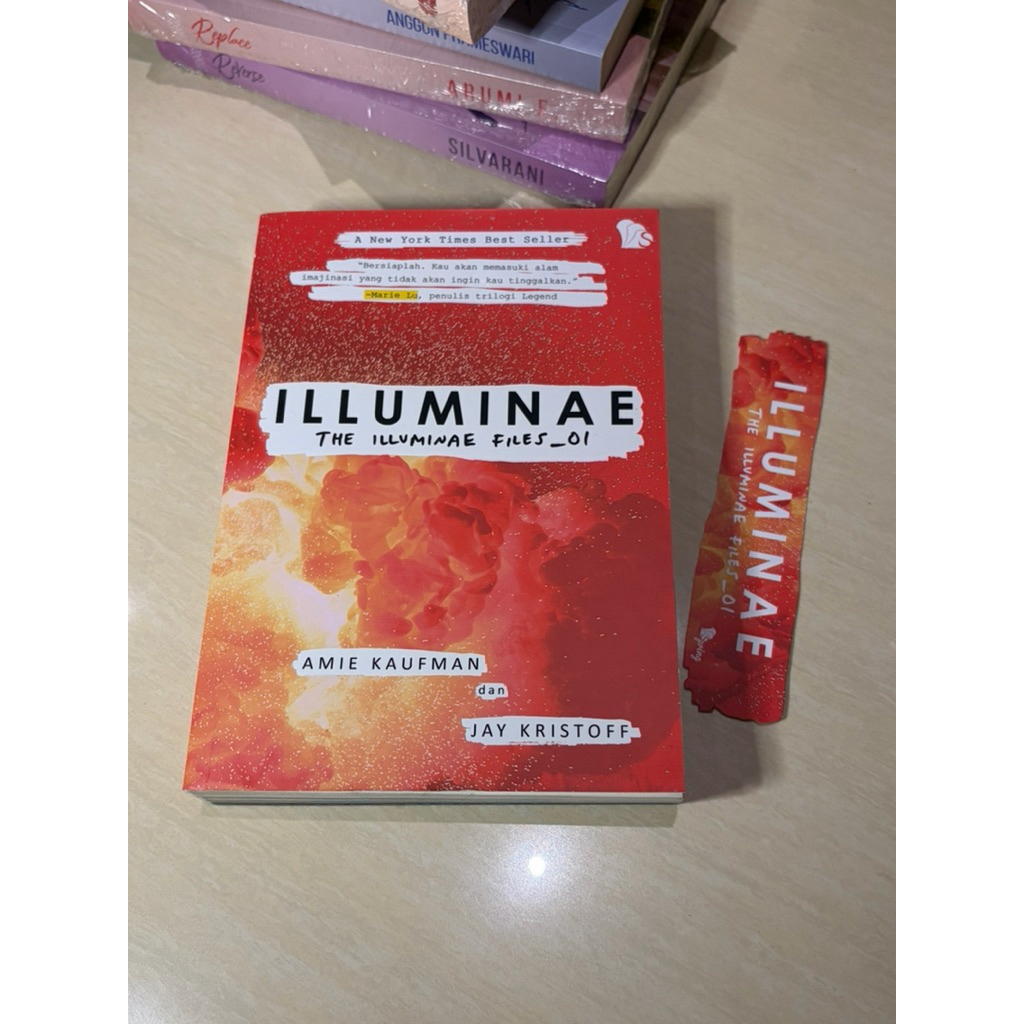 [NEW] BUKU ILLUMINAE ORIGINAL