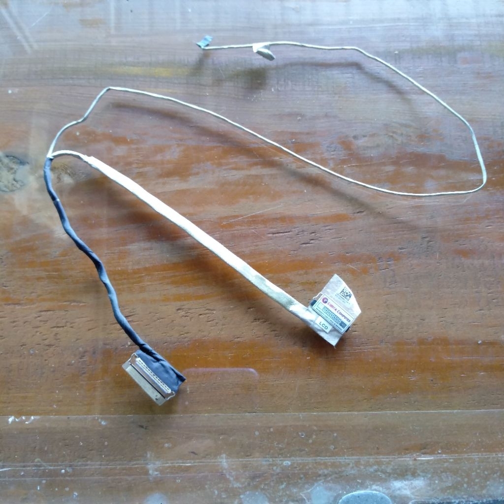 fleksibel layar dell latitude 3400