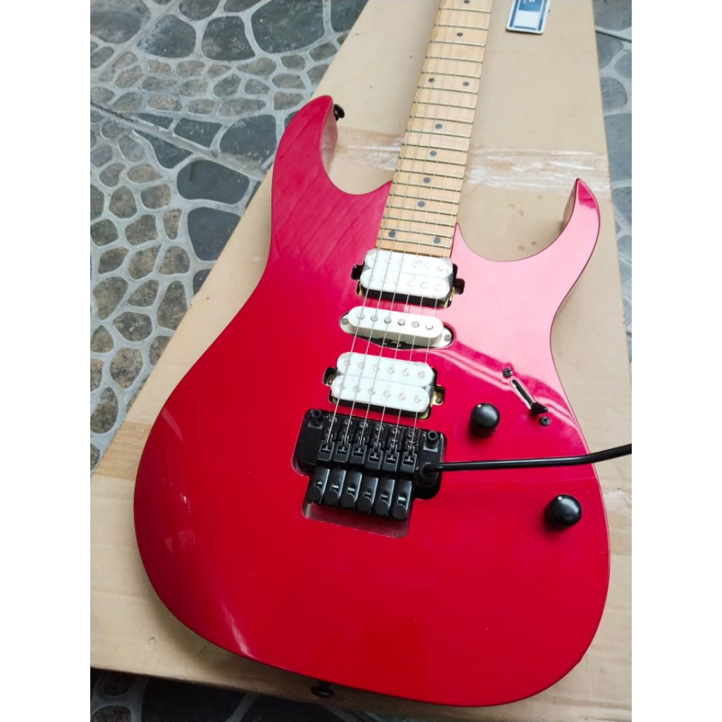 Gitar Ibanez RG New Custom